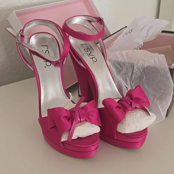 Rsvp Fuchsia satin heels - Picture 4 of 11